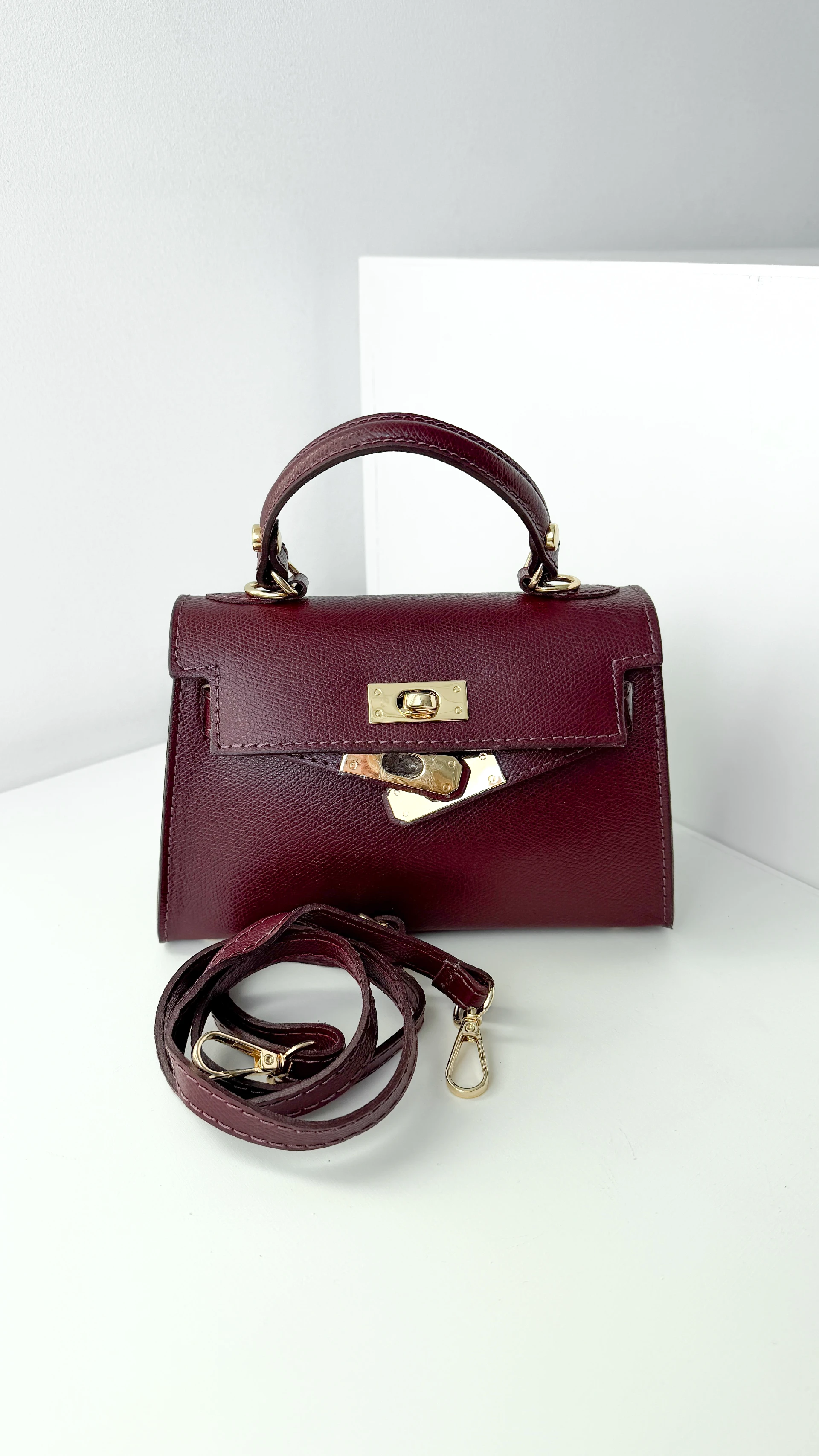 Ādas rokassoma 95583