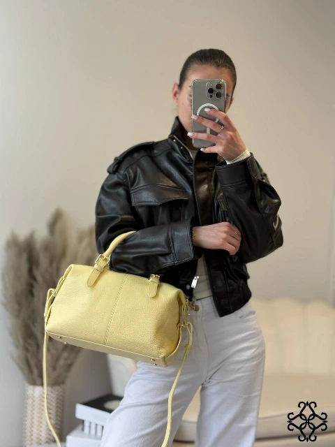 Ādas rokassoma 80516