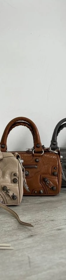 brown_cognac.webp