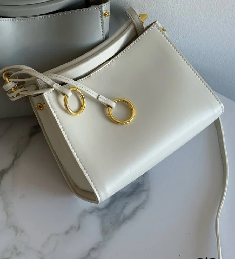 beige_.jpg