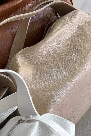 taupe.jpg