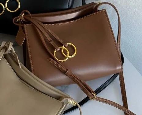 brown_cognac.webp