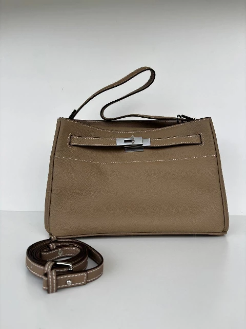 taupe.jpg