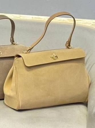 beige_.jpg
