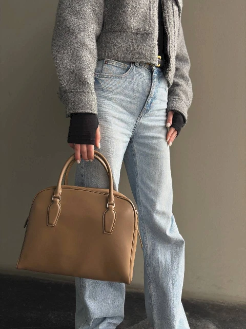 brown_cognac.webp