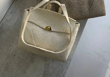 beige_.jpg