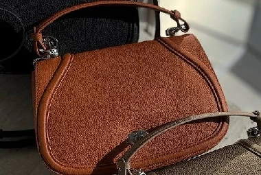 brown_cognac.webp
