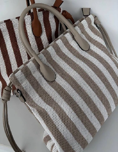 taupe.jpg