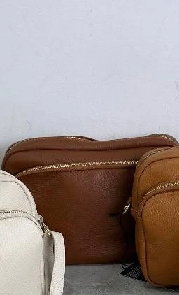 brown_cognac.webp