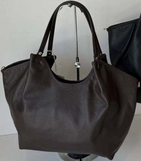 brown_cognac.webp