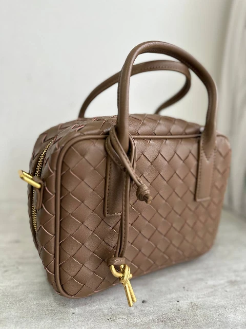 brown_cognac.webp