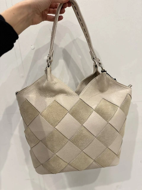 beige_.jpg