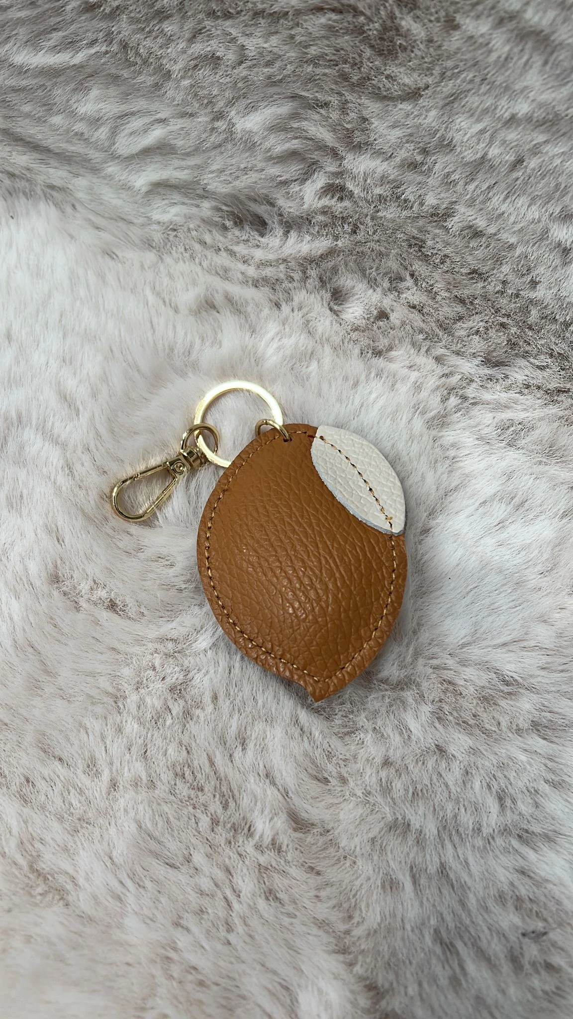 brown_cognac.webp