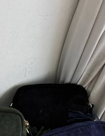 black.jpg