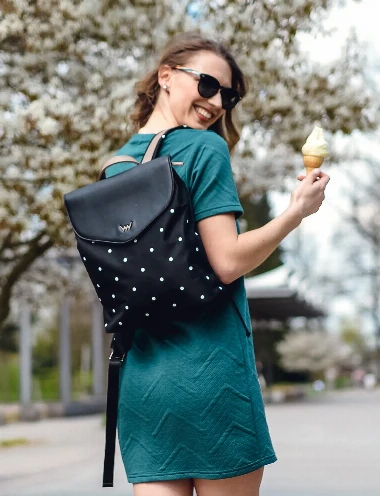 Mugursoma JOANNA DOTTY