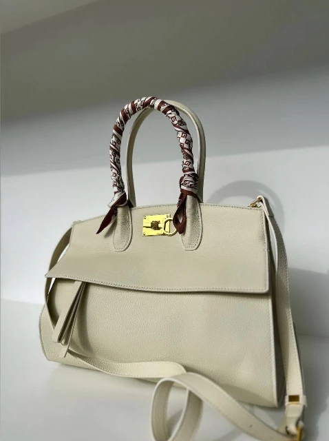 beige_.jpg