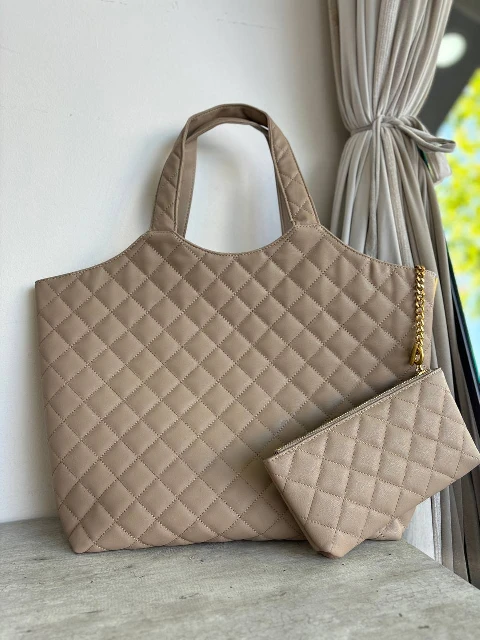 taupe.jpg