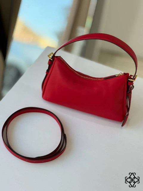 red.jpg