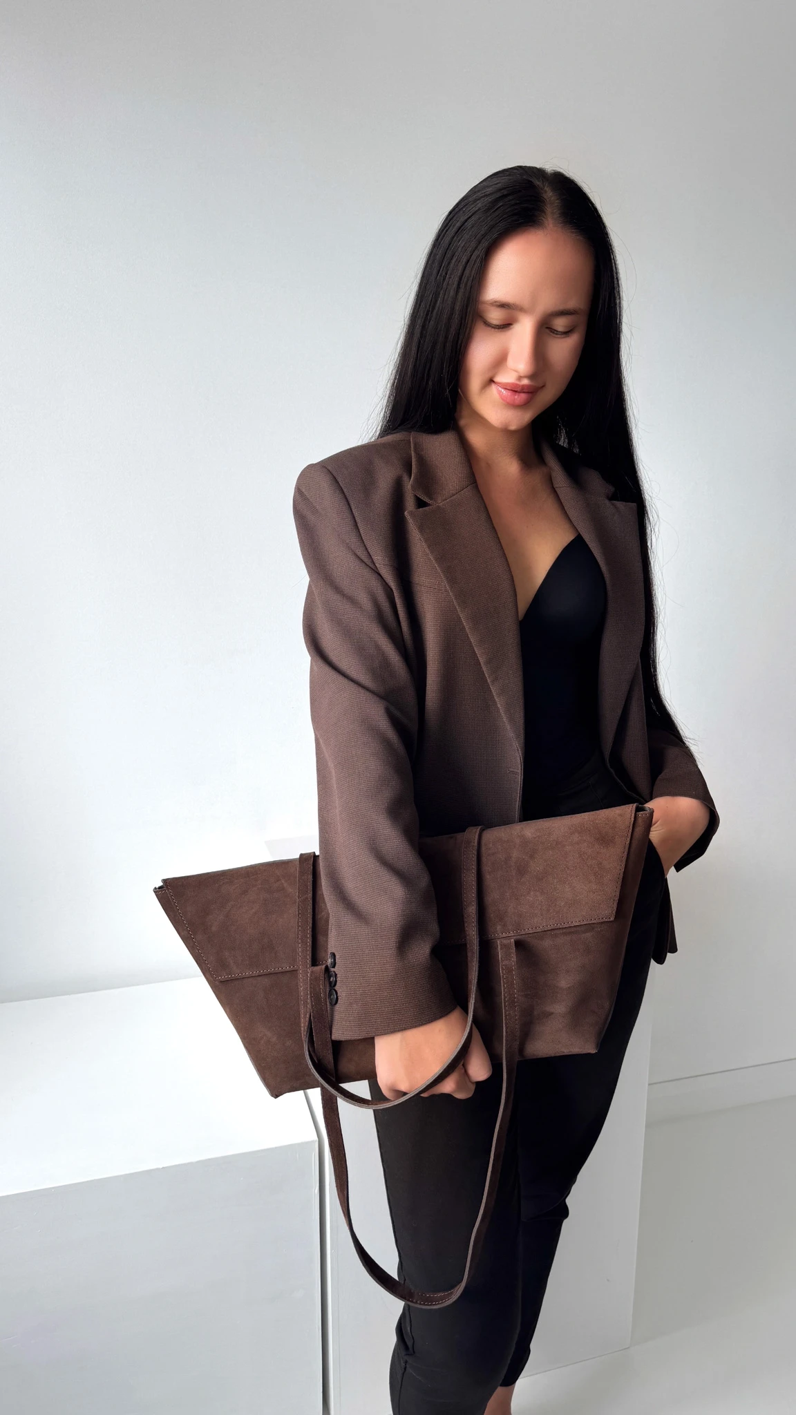 brown_cognac.webp