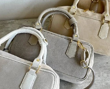 taupe.jpg