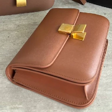 brown_cognac.webp