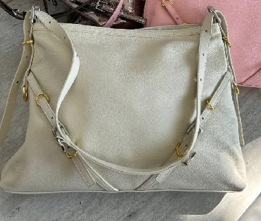 beige_.jpg