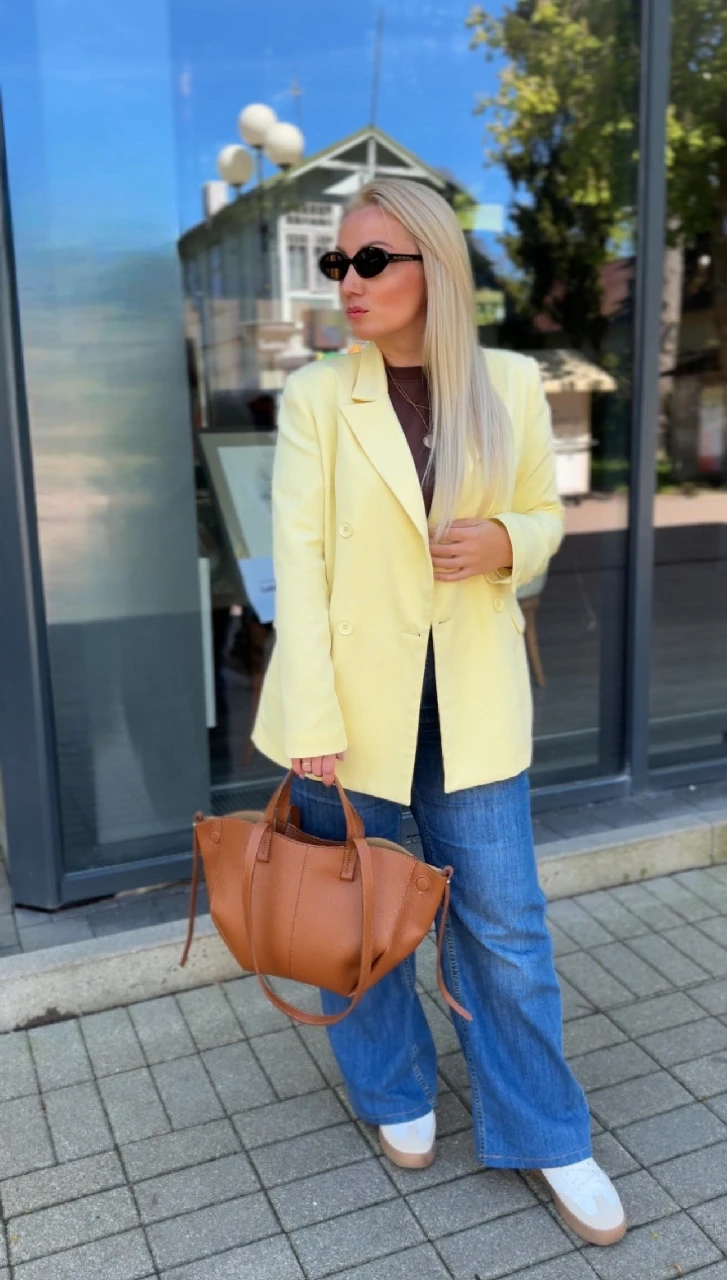 brown_cognac.webp