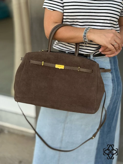 Zamšādas rokassoma 8043