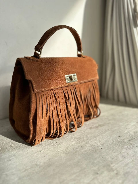 brown_cognac.webp
