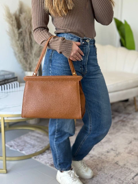 Ādas Rokassoma 80531