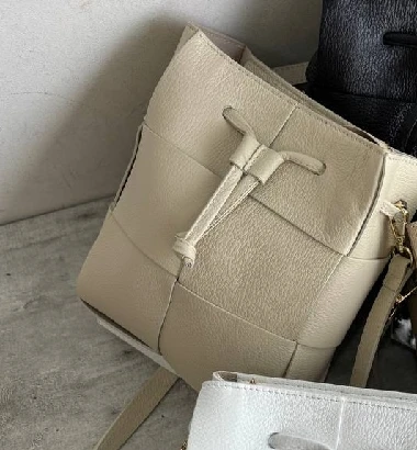beige_.jpg