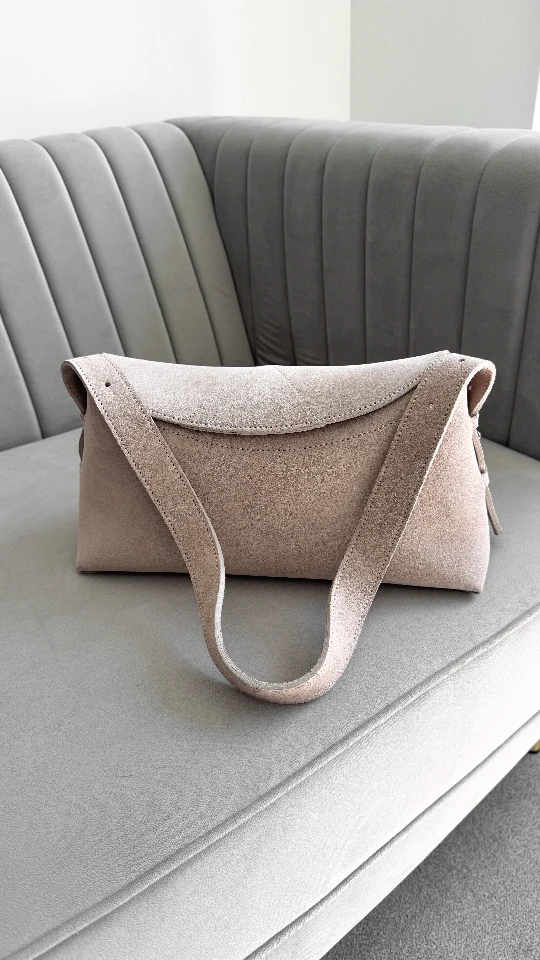 beige_.jpg