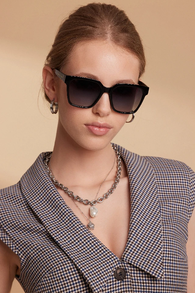 Saulesbrilles MODISH BLACK FA13-01